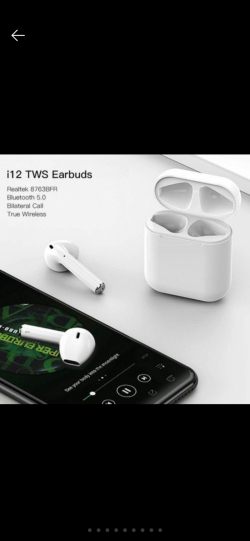 Ear Pods for Sell